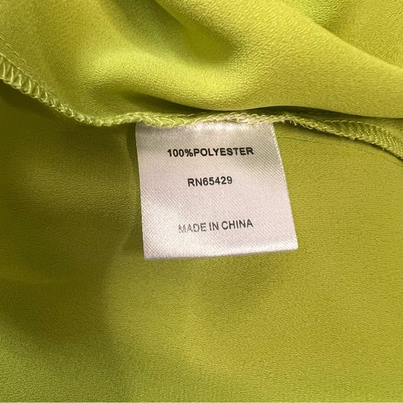 Luxe Moda Lime Green Ruffled Long-Sleeve Blouse. Size XL. - Picture 9 of 10